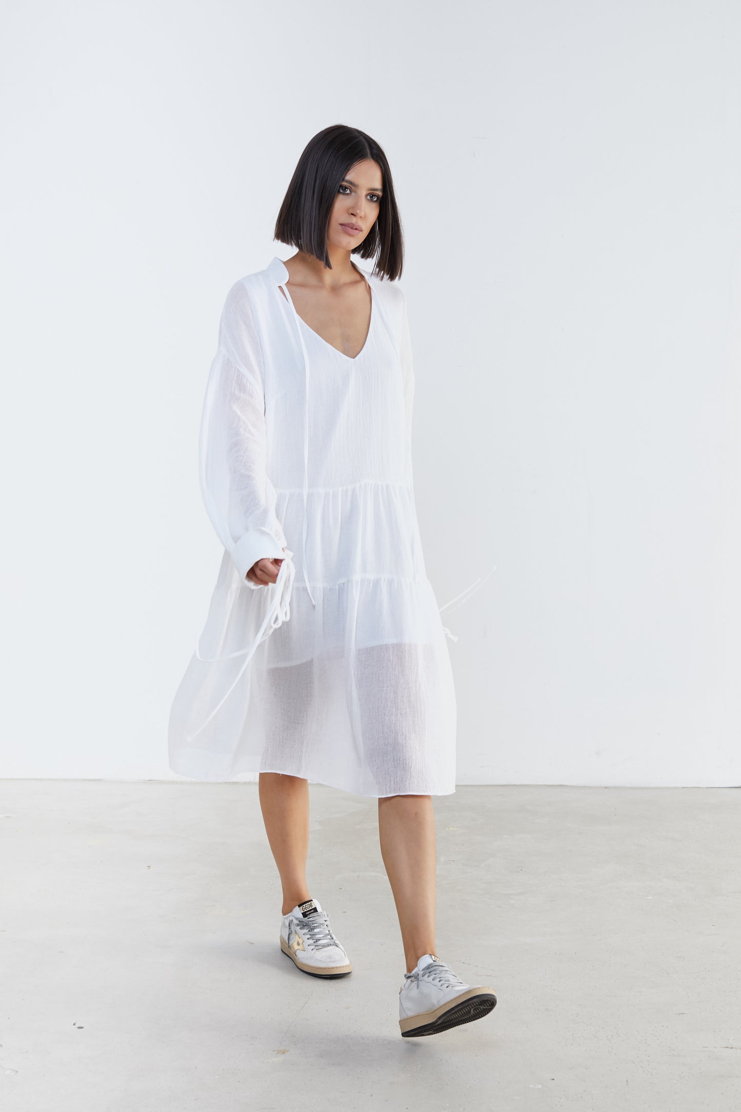 Rochie Albă din In – Airy Charm