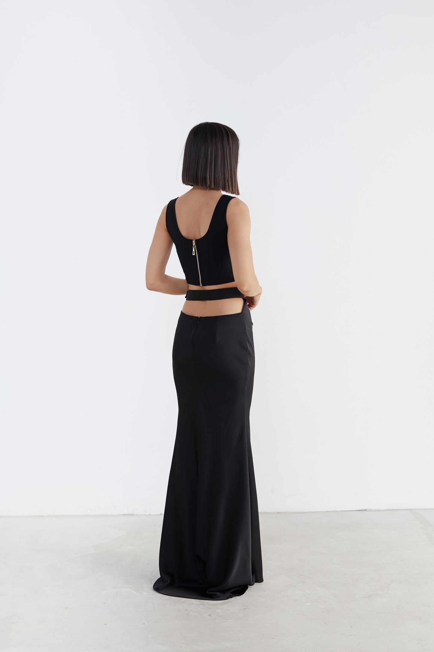 Seductive Noir: Sleeveless Corset Top