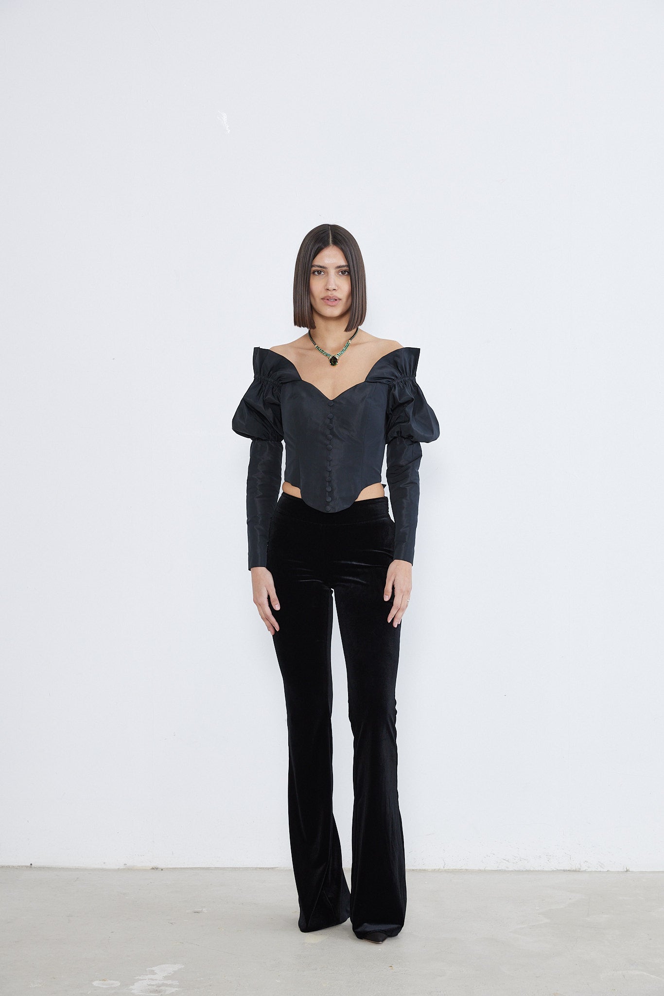 Antoinette - Timeless Allure Black Corset